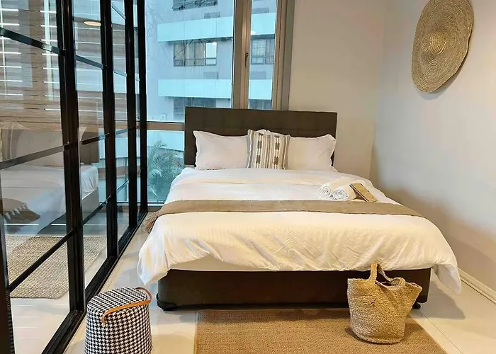 Apartment Gora In Avant Bgc Parking With Fee Manila