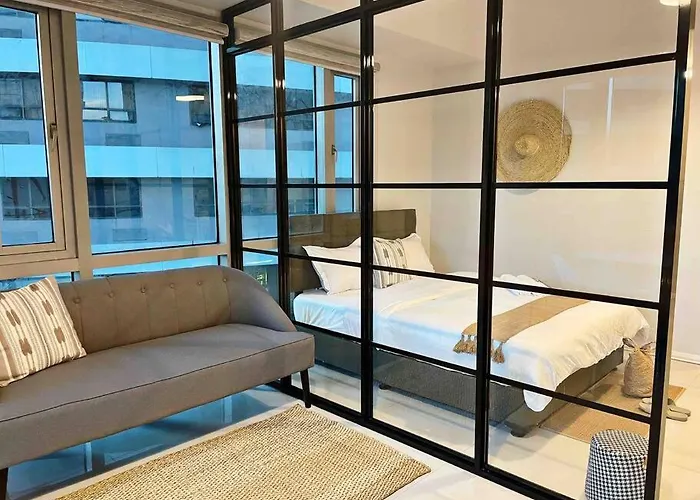Apartment Gora In Avant Bgc Parking With Fee *