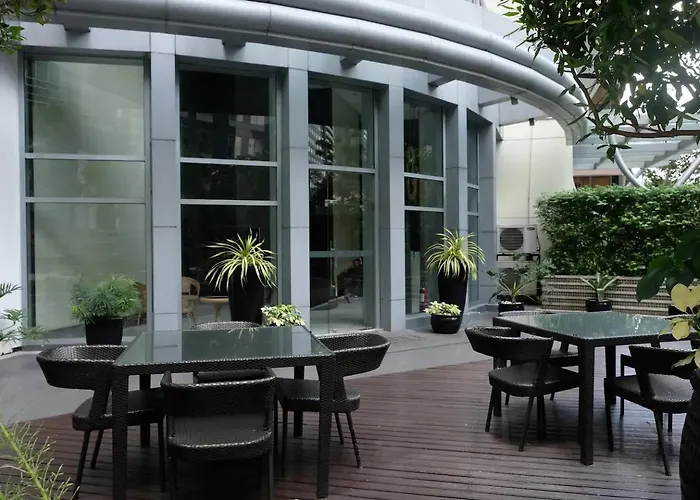Gora In Avant Bgc Parking With Fee Apartment